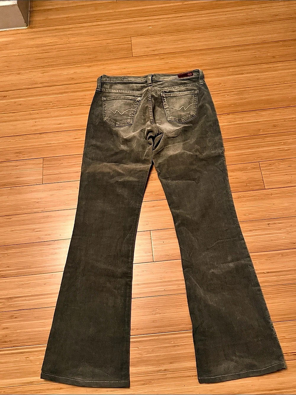 AG- the Angel Women's Boot Cut Jeans in Green - Picture 7 of 8